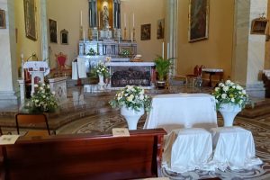Interno Chiesa Immacolata – emozioni floreali di giusy surace – Villa San Giovanni